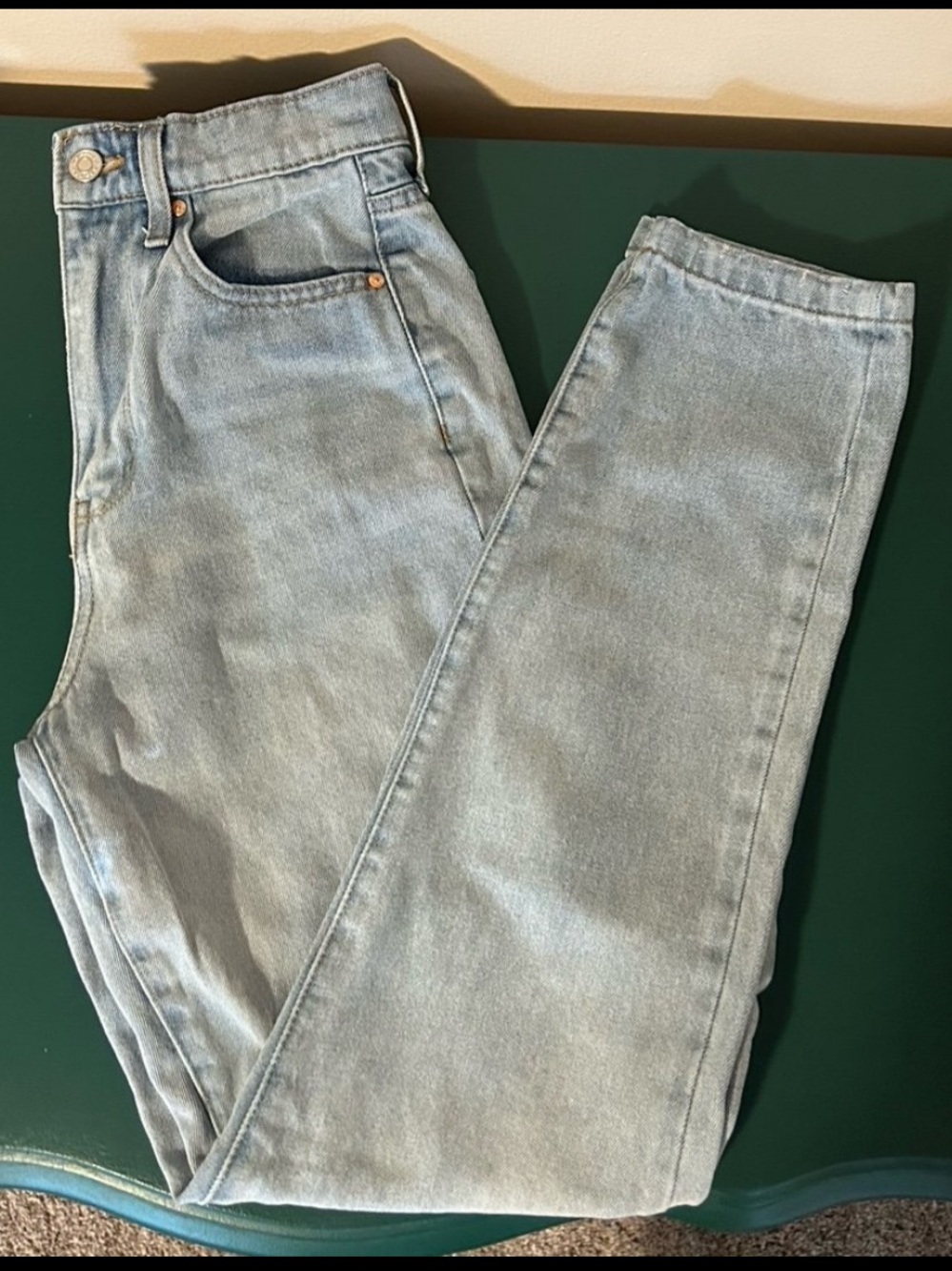 jeans